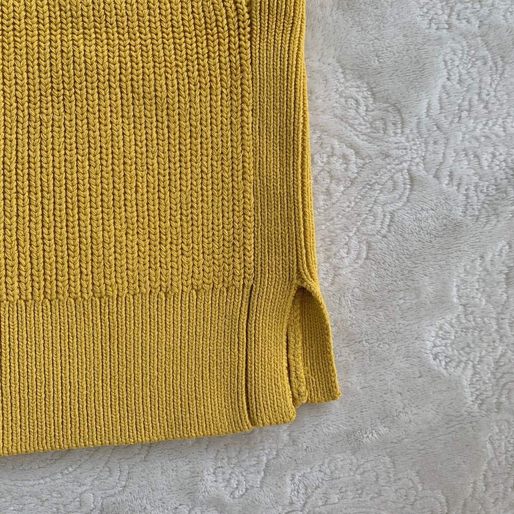 SOLD •Wilfred Crevier Sweater - XXS - Picture 3 of 4